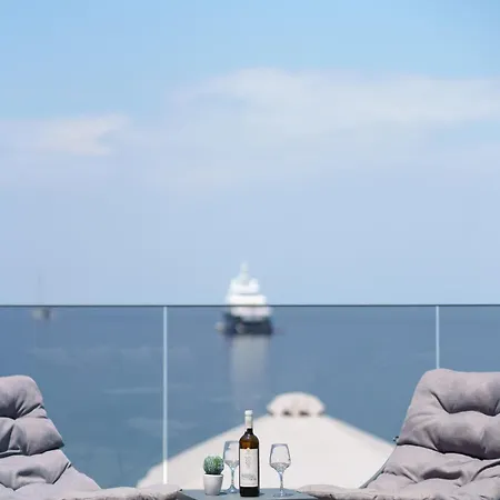Appartement Ristanis Blue Mare Beachfront Retreat Poros (Kefalonia)